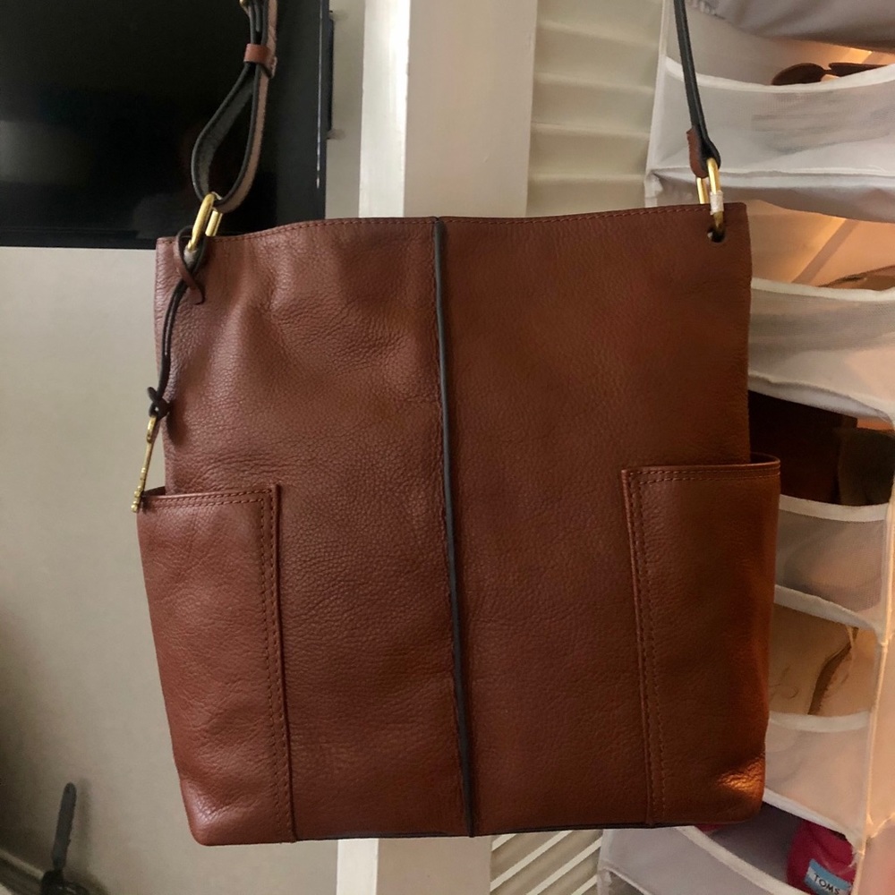 Fossil purse
